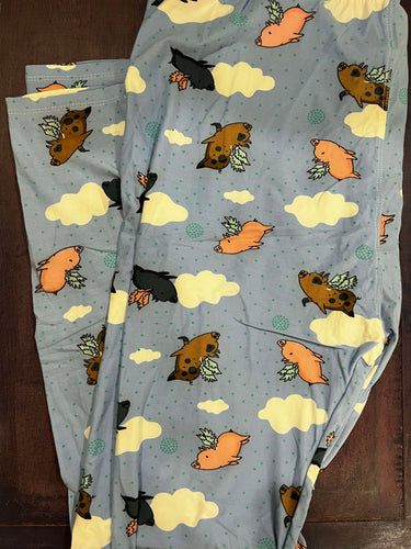 Flying Pigs Standard Leggings