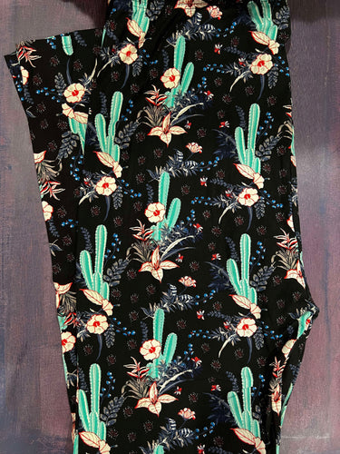 Cactus Floral Standard Leggings