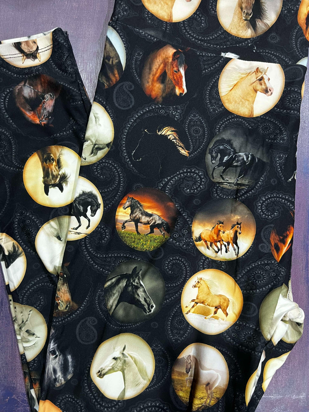 Horse Circles Leggings