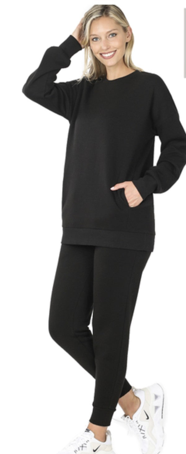 Sweatshirt & Sweatpants Set