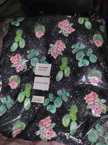 Shimmer Cactus Capri Joggers